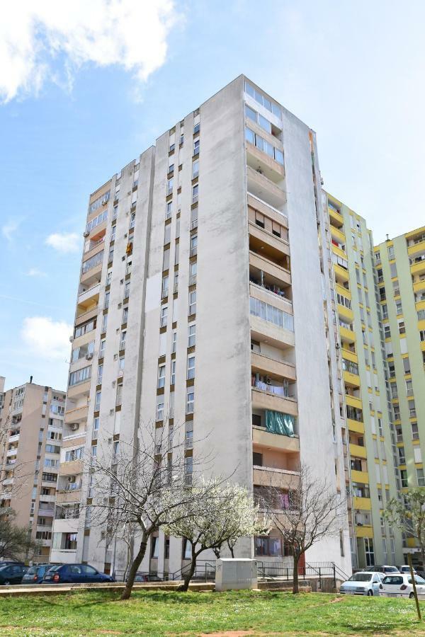 Apartment Panorama Pola Esterno foto